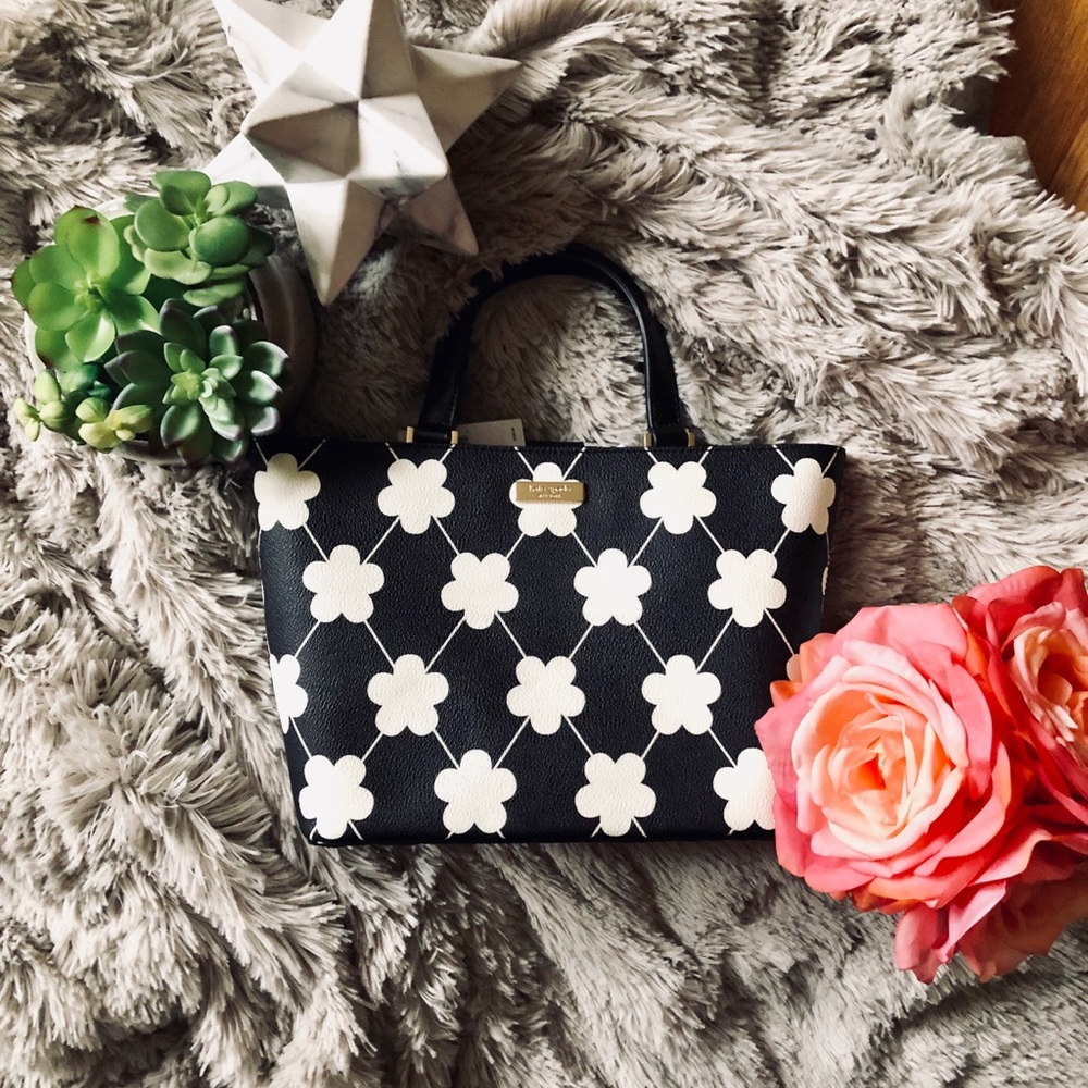 🆕♠️Kate Spade Tote